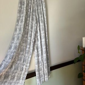 Lightweight boho tie-dye pants